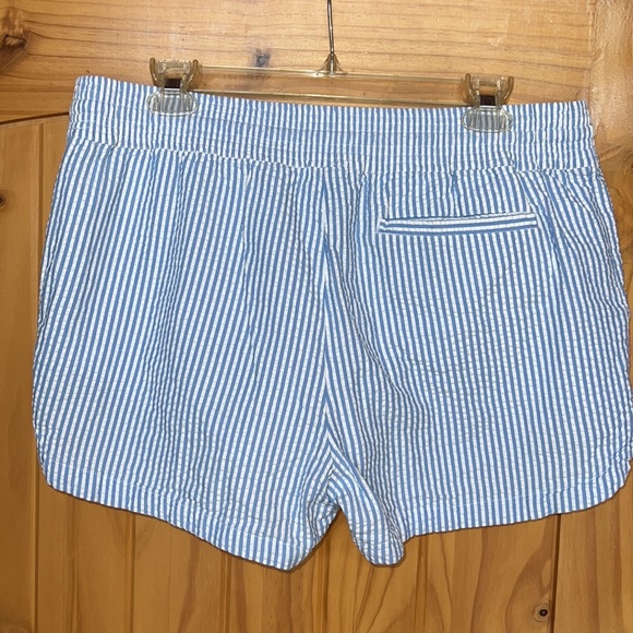 Vineyard vines drawstring shorts - Picture 6 of 7